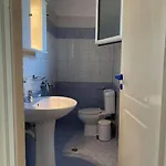 Spacious Quiet For Relaxed Holidays 2 *