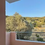 Apartamento Spacious Quiet For Relaxed Holidays 2